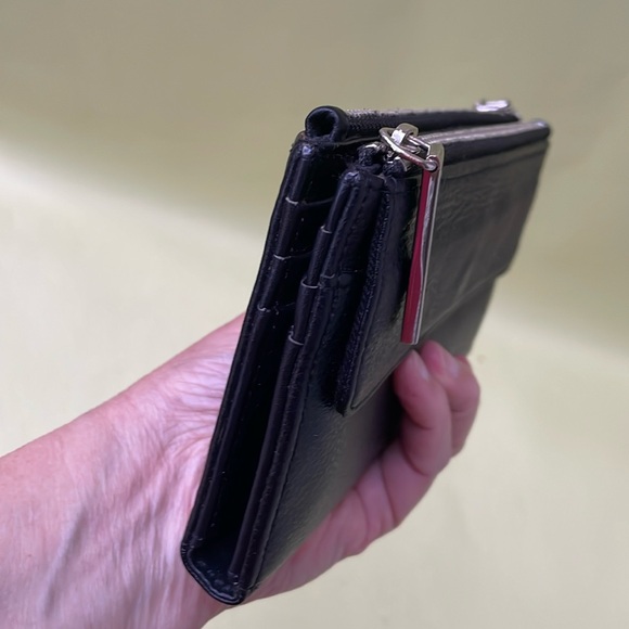 New vintage black/silver Halogen pebbled leather wallet - Picture 2 of 11